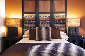 Ama Zulu Guesthouse and Safaris