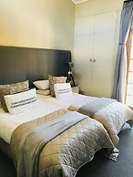 Ama Zulu Guesthouse and Safaris