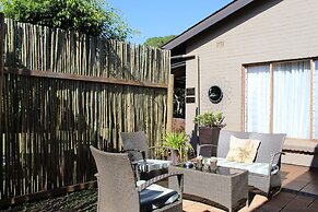 Ama Zulu Guesthouse and Safaris