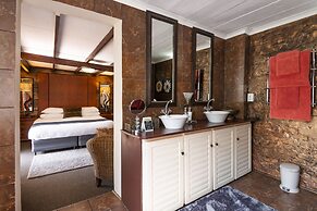 Ama Zulu Guesthouse and Safaris