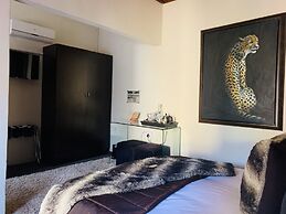 Ama Zulu Guesthouse and Safaris