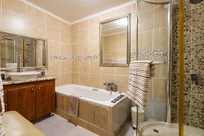 Ama Zulu Guesthouse and Safaris