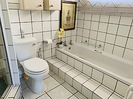 Ama Zulu Guesthouse and Safaris