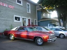 Glory Inn Downtown Moncton