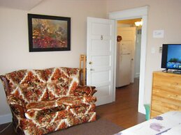 Glory Inn Downtown Moncton