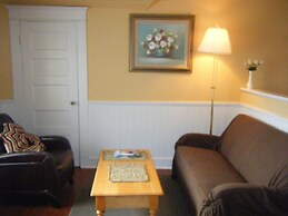 Glory Inn Downtown Moncton