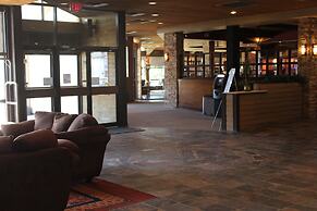 Walking Eagle Inn & Lodge