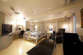 V Hotel - Adults Only