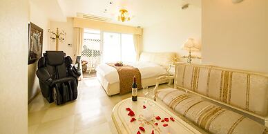 V Hotel - Adults Only