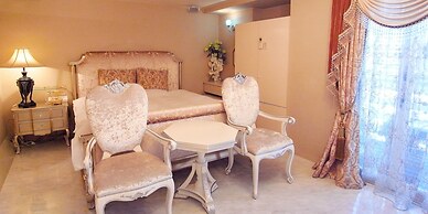 V Hotel - Adults Only
