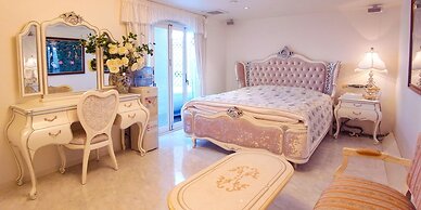 V Hotel - Adults Only