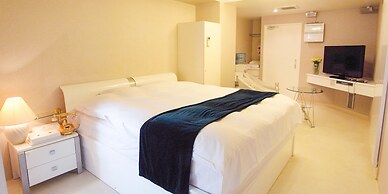 V Hotel - Adults Only