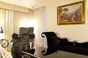 V Hotel - Adults Only
