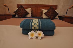 Tulamben Wreck Divers