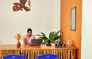 Green Shadows Beach Hotel