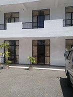 Green Shadows Beach Hotel