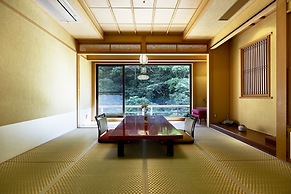 Shima-Onsen Toshimaya