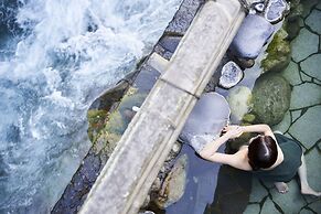 Shima-Onsen Toshimaya