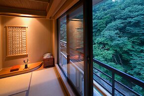 Shima-Onsen Toshimaya