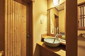 Shima-Onsen Toshimaya