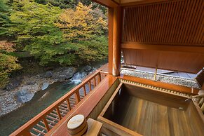 Shima-Onsen Toshimaya