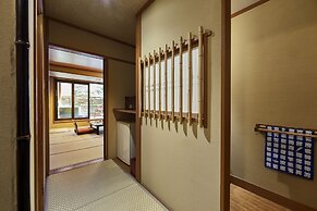 Shima-Onsen Toshimaya