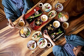 Shima-Onsen Toshimaya