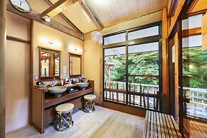 Shima-Onsen Toshimaya