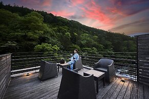 Shima-Onsen Toshimaya