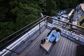 Shima-Onsen Toshimaya