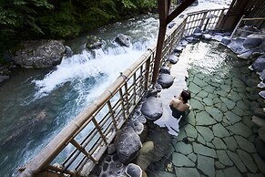 Shima-Onsen Toshimaya