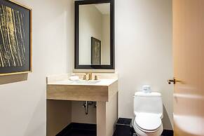 Residence Inn Chicago Downtown Magnificent Mile