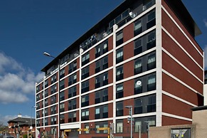 Berkshire Rooms-Slough