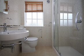 Berkshire Rooms - Wokingham