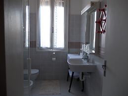 Travellers Lodge B&B