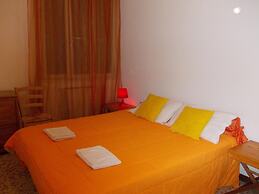 Travellers Lodge B&B