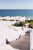 Baia Delphis Resort