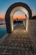 Baia Delphis Resort