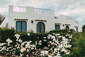 Baia Delphis Resort