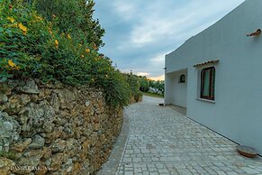 Baia Delphis Resort