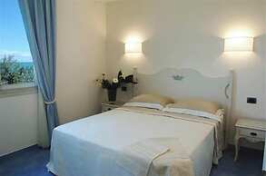 Baia Delphis Resort