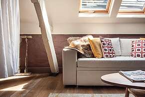 Ganda Rooms & Suites