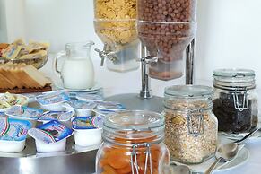 Sea Breeze Residence