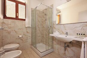 Sea Breeze Residence