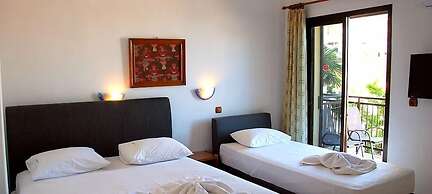 Denise Hotel