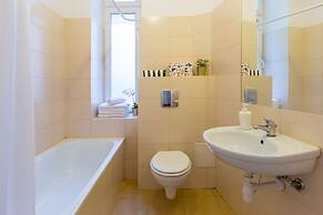 FriendHouse Apartments - Wawel Old City