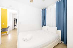 Art Deco Ocean Walk Apartments