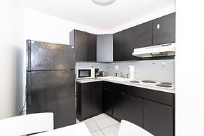 Art Deco Ocean Walk Apartments