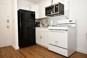 Art Deco Ocean Walk Apartments