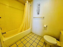 Sea Gem Motel and Apartments